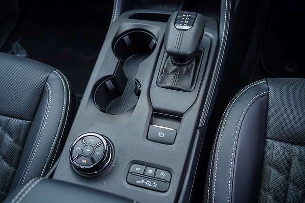 2025 Ford Ranger Platinum 4X4 3.0L