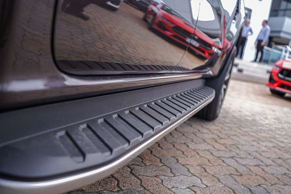 2025 Ford Ranger Platinum 4X4 3.0L