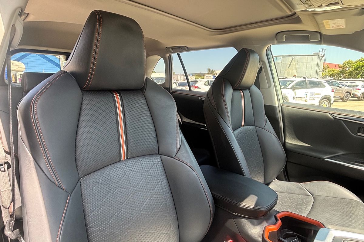 2021 Toyota RAV4 Edge AXAH54R