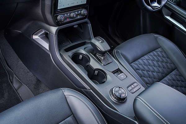 2025 Ford Ranger Platinum 4X4 3.0L