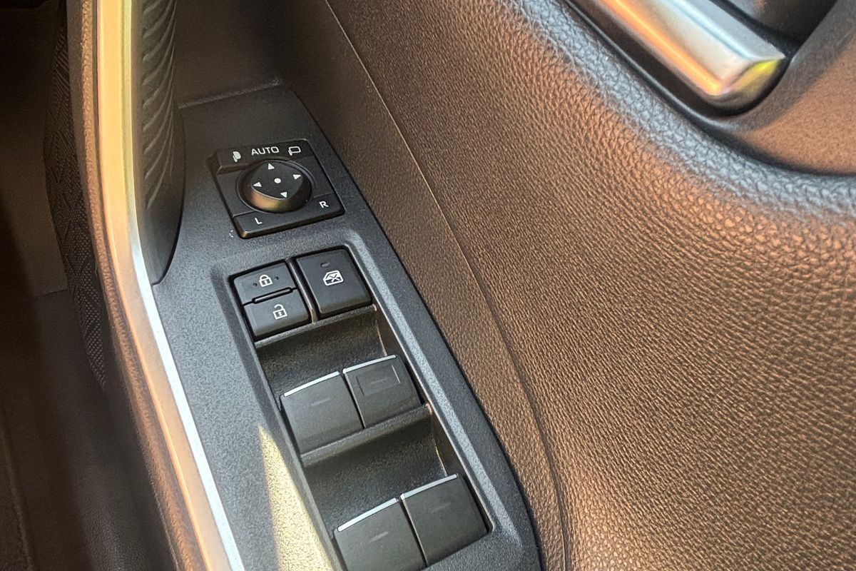 2021 Toyota RAV4 Edge AXAH54R