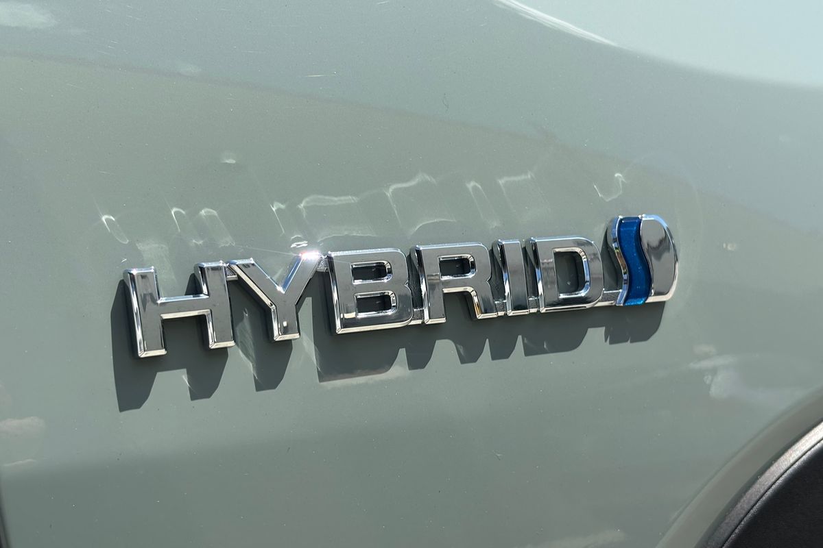 2021 Toyota RAV4 Edge AXAH54R