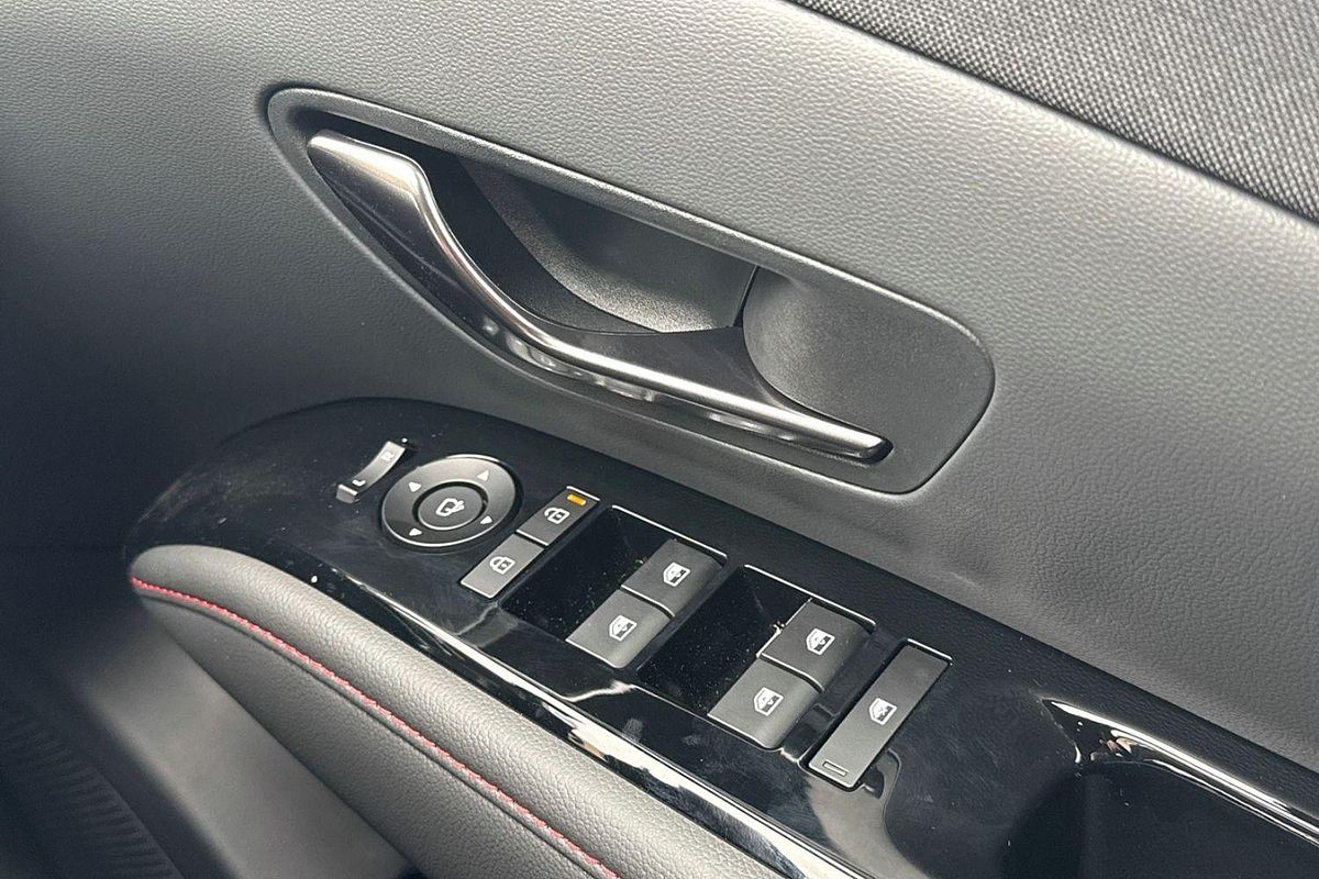 2025 Hyundai Tucson Premium N Line NX4.V4