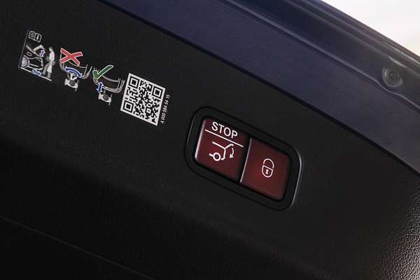 2025 Mercedes-Benz GLC-Class GLC300 X254