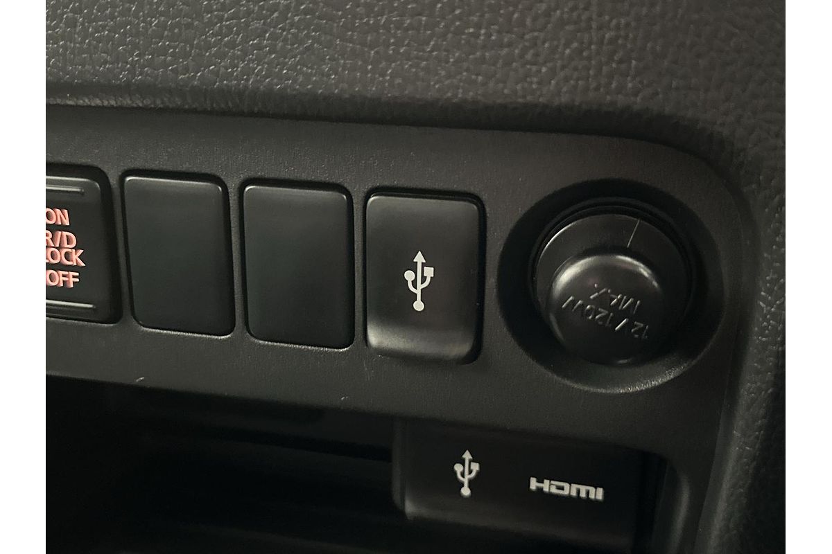 2017 Mitsubishi Triton Exceed MQ 4X4