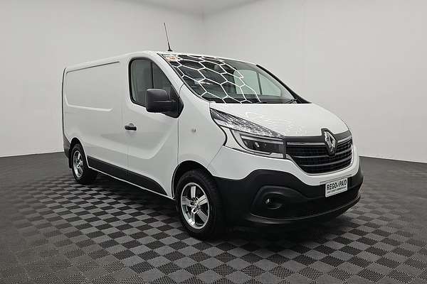 2022 Renault Trafic Pro X82 LWB Low Roof