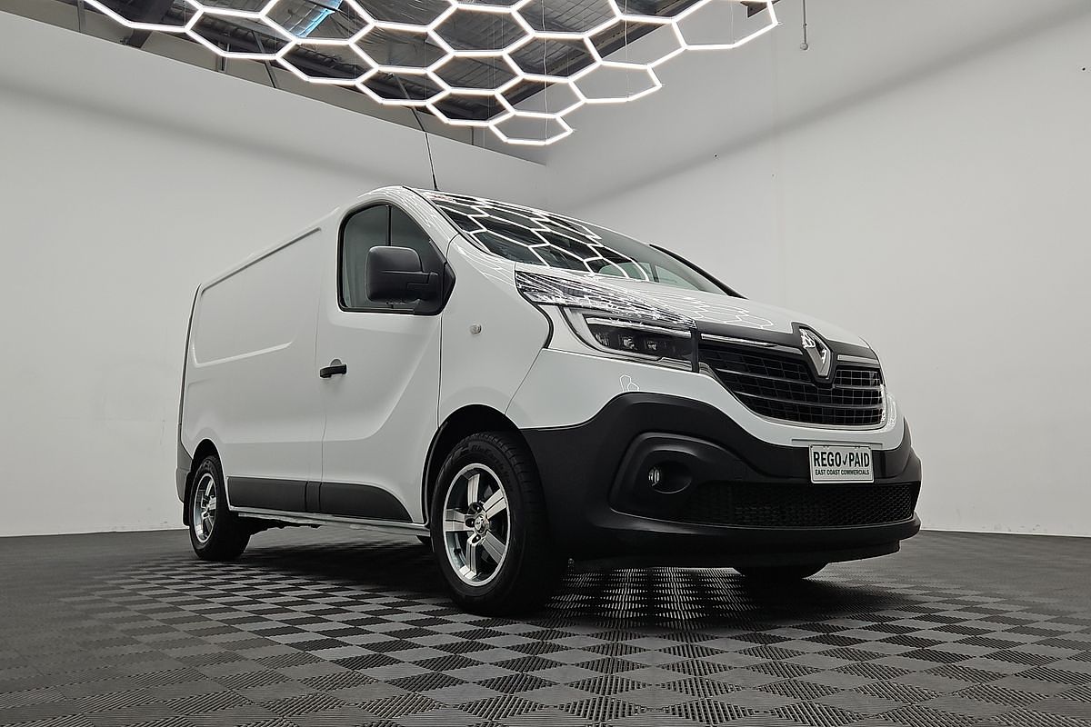 2022 Renault Trafic Pro X82 SWB Low Roof