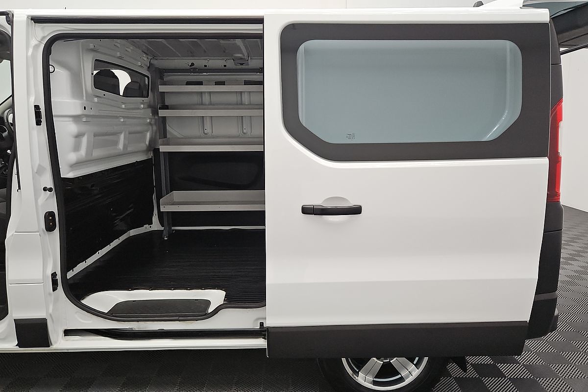 2022 Renault Trafic Pro X82 SWB Low Roof