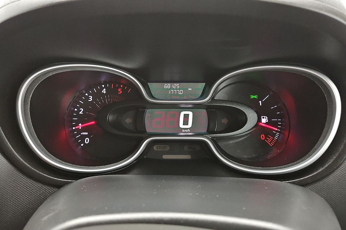 2022 Renault Trafic Pro X82 SWB Low Roof