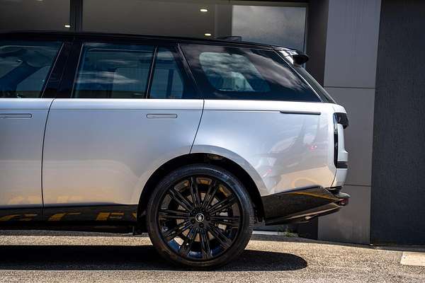2025 Land Rover Range Rover D350 Autobiography L460 LWB