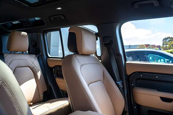 2025 Land Rover Defender 110 D350 X-Dynamic HSE L663