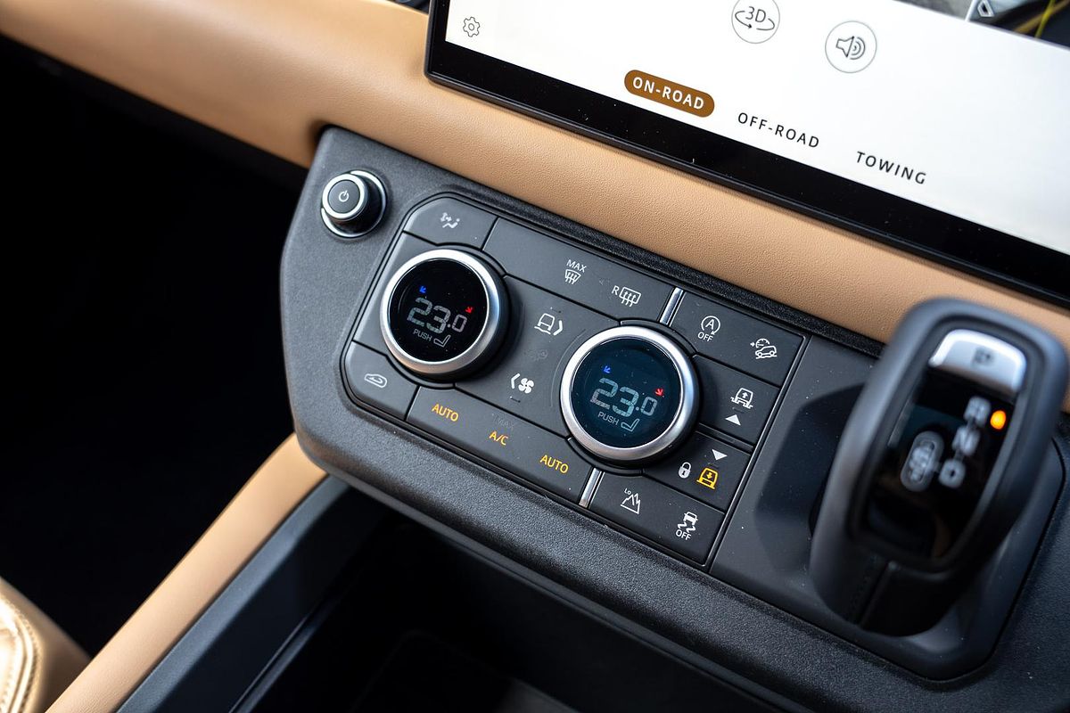 2025 Land Rover Defender 110 D350 X-Dynamic HSE L663