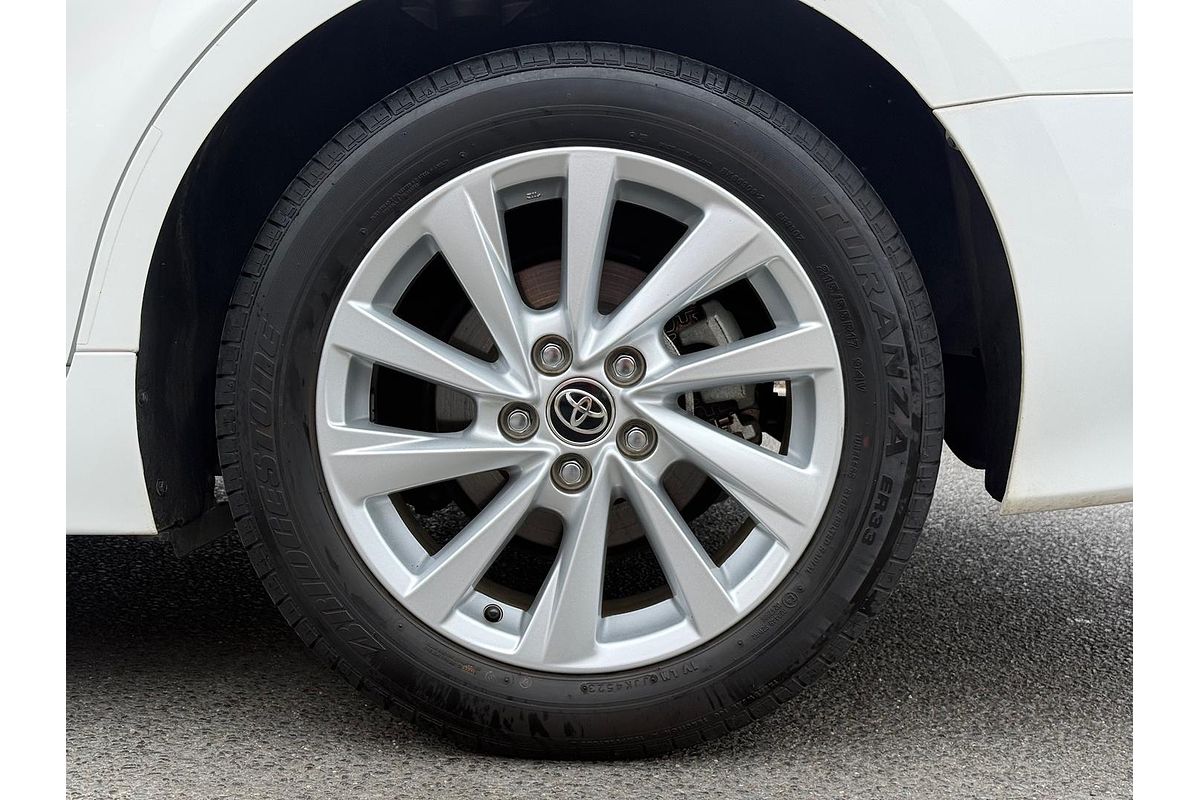 2021 Toyota Camry Ascent AXVH70R