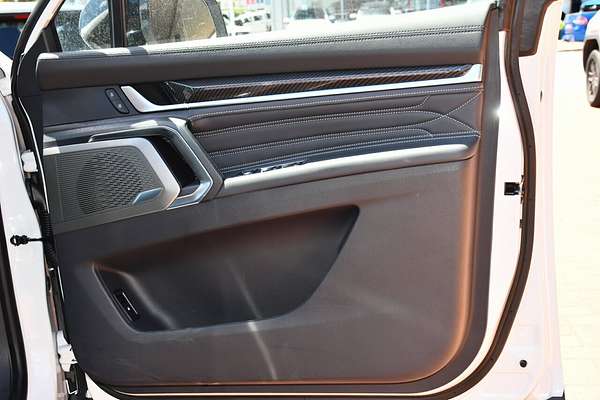 2025 LDV D90 Executive SV9A