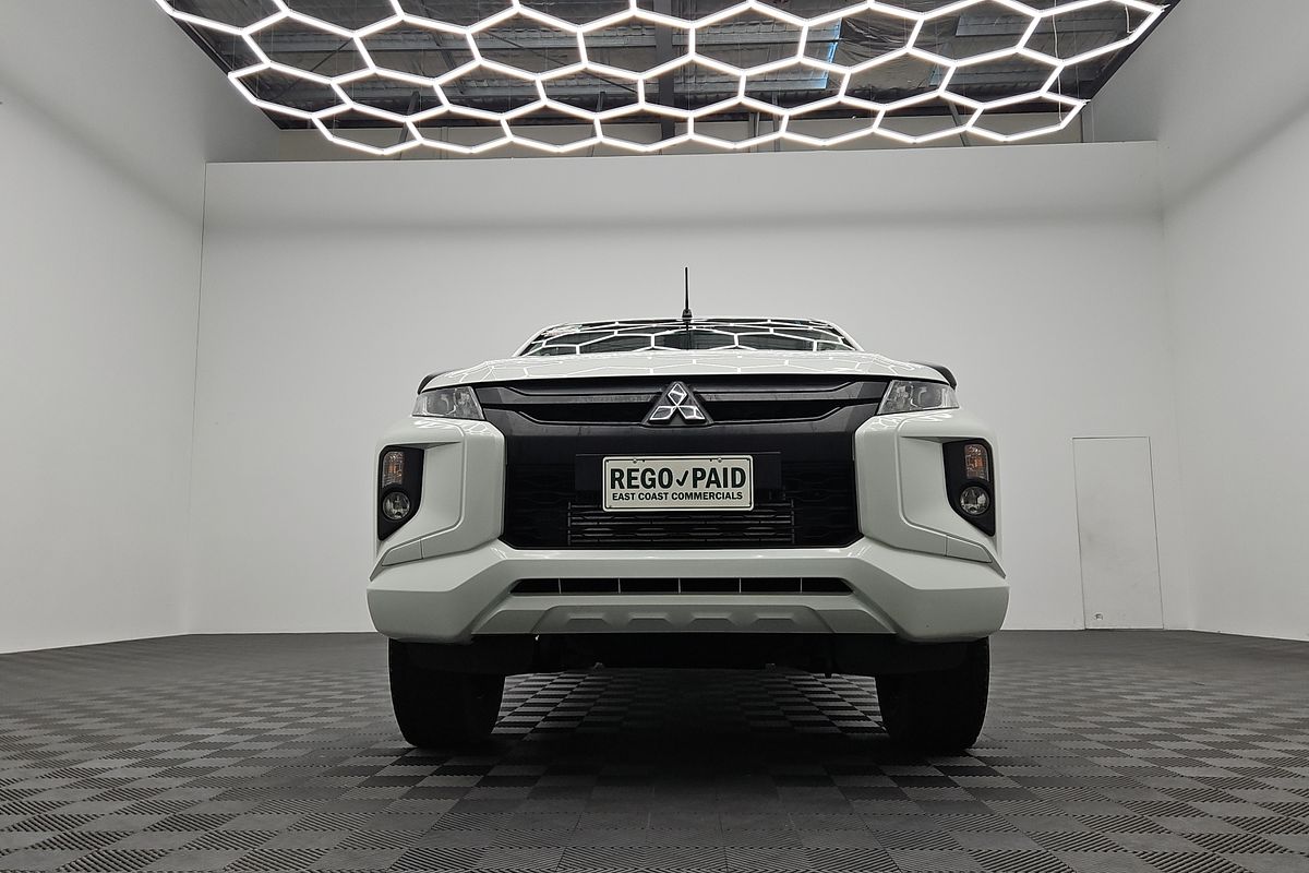 2021 Mitsubishi Triton GLX MR 4X4