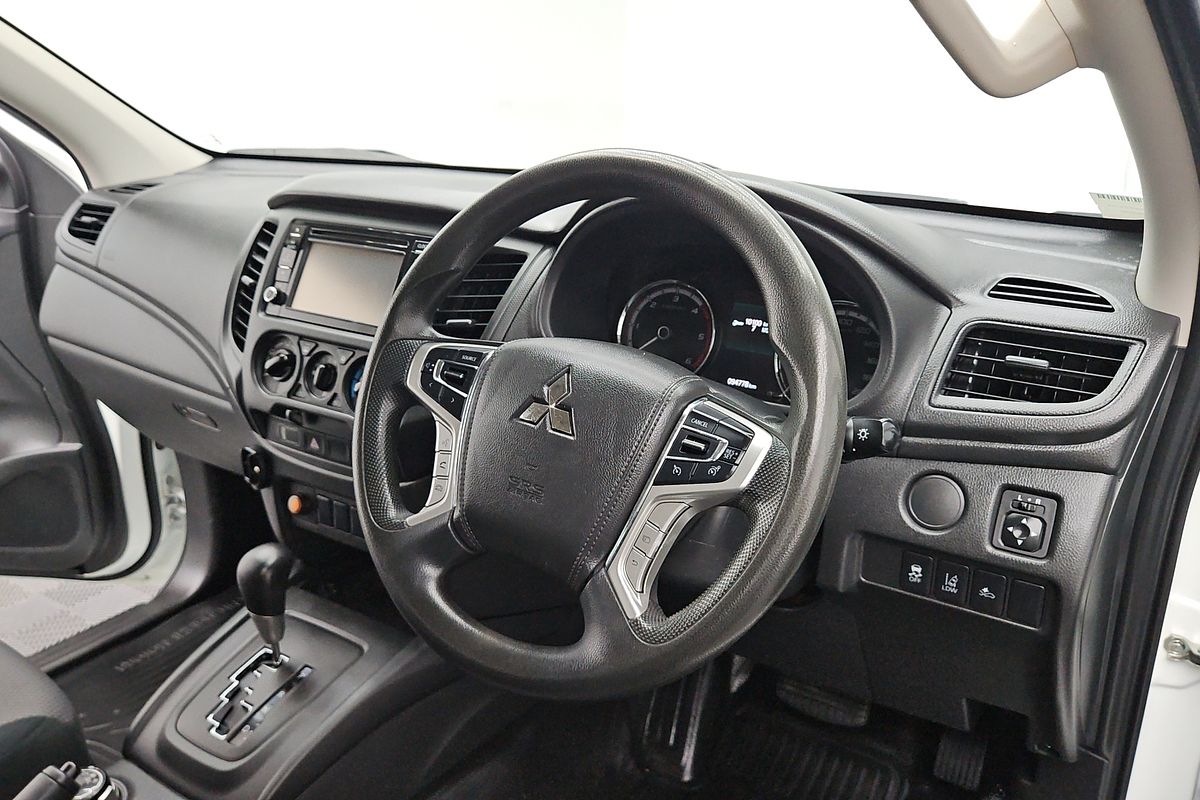 2021 Mitsubishi Triton GLX MR 4X4