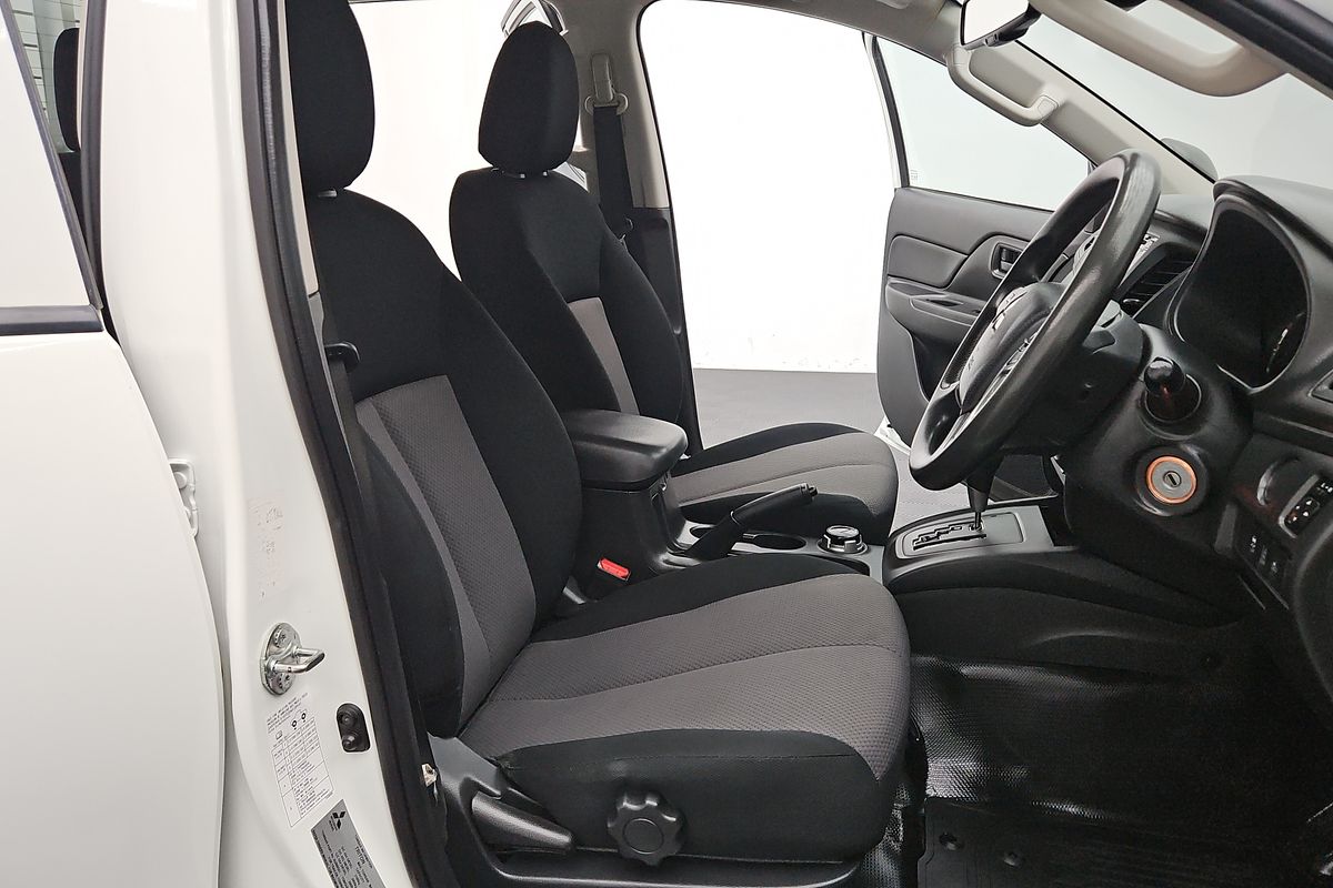 2021 Mitsubishi Triton GLX MR 4X4