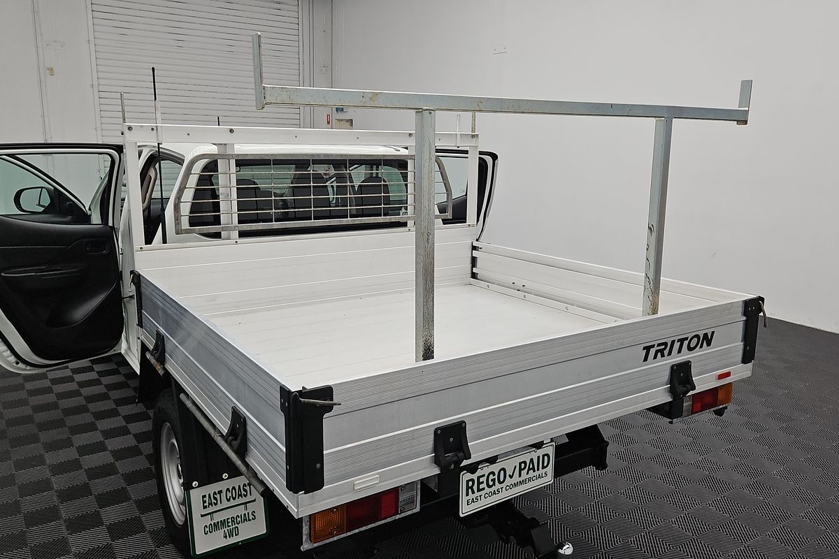 2021 Mitsubishi Triton GLX MR 4X4