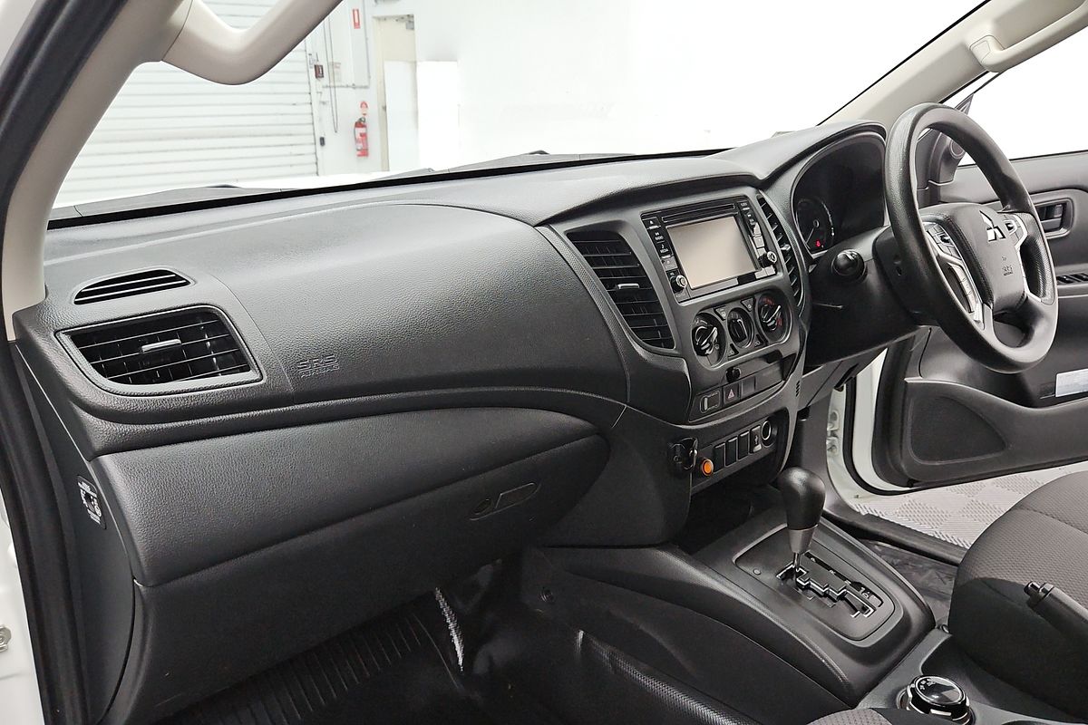 2021 Mitsubishi Triton GLX MR 4X4