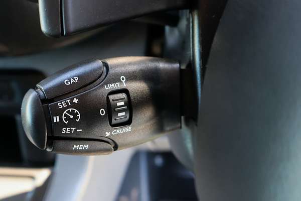 2023 Peugeot Expert Pro K0 SWB