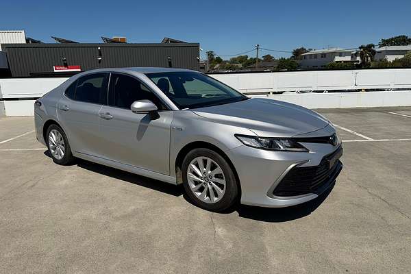 2021 Toyota Camry Ascent AXVH70R