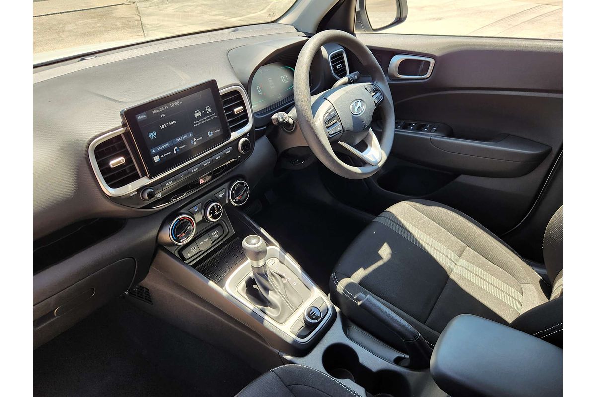 2025 Hyundai Venue QX.V5