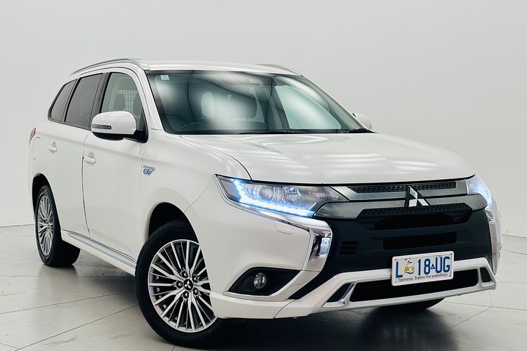 2020 Mitsubishi Outlander PHEV ES ZL