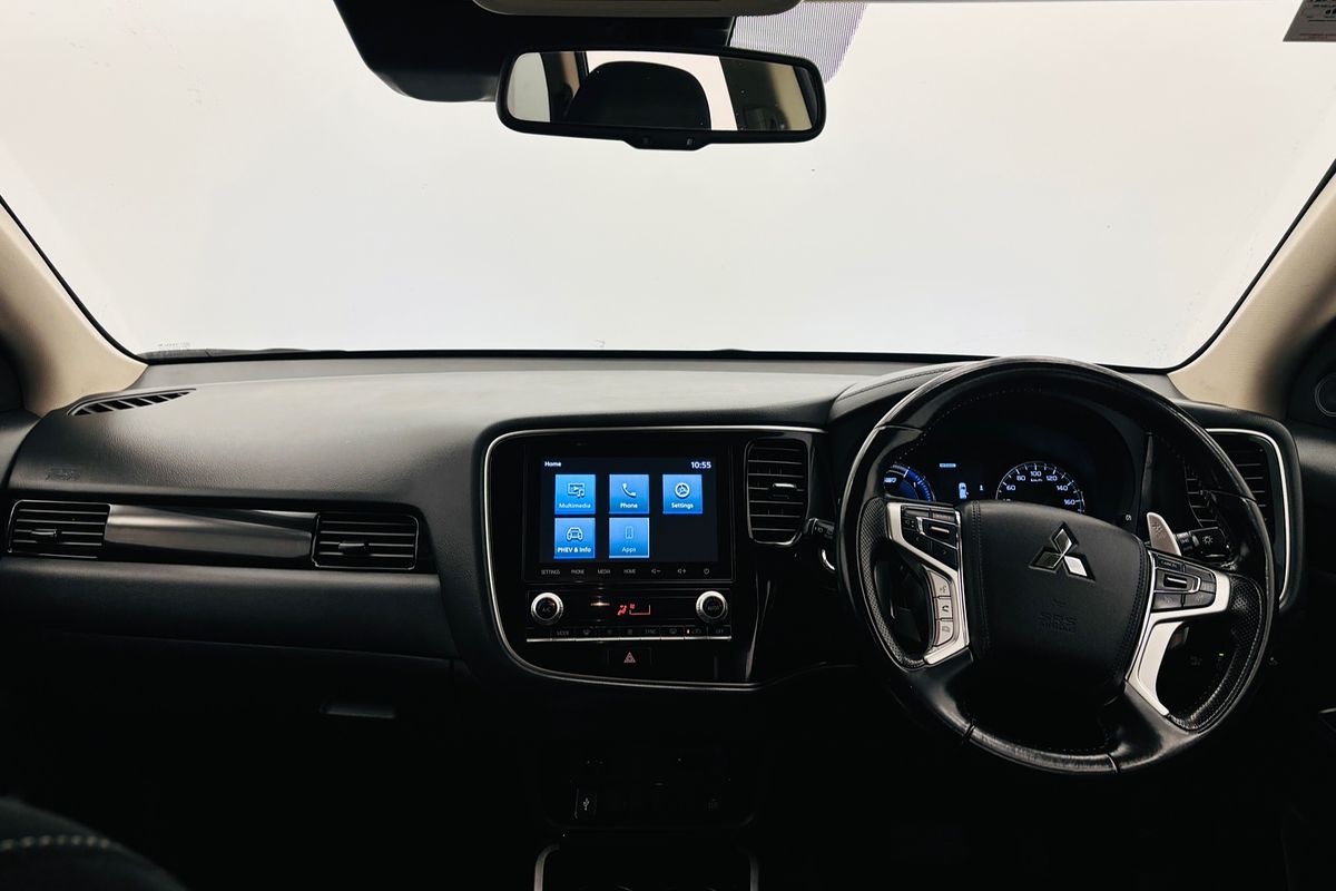 2020 Mitsubishi Outlander PHEV ES ZL