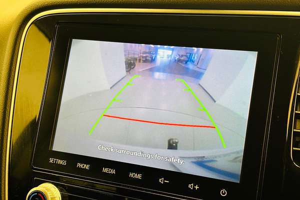 2020 Mitsubishi Outlander PHEV ES ZL