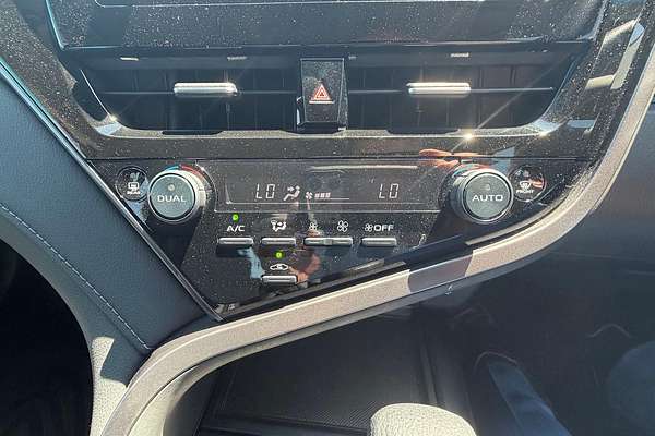 2021 Toyota Camry Ascent AXVH70R