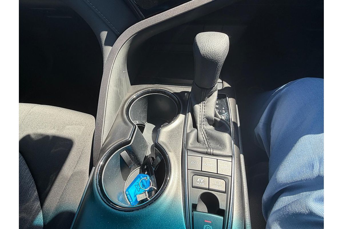 2021 Toyota Camry Ascent AXVH70R