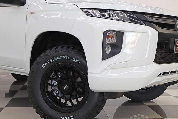 2019 Mitsubishi Triton GLX ADAS MR 4X4