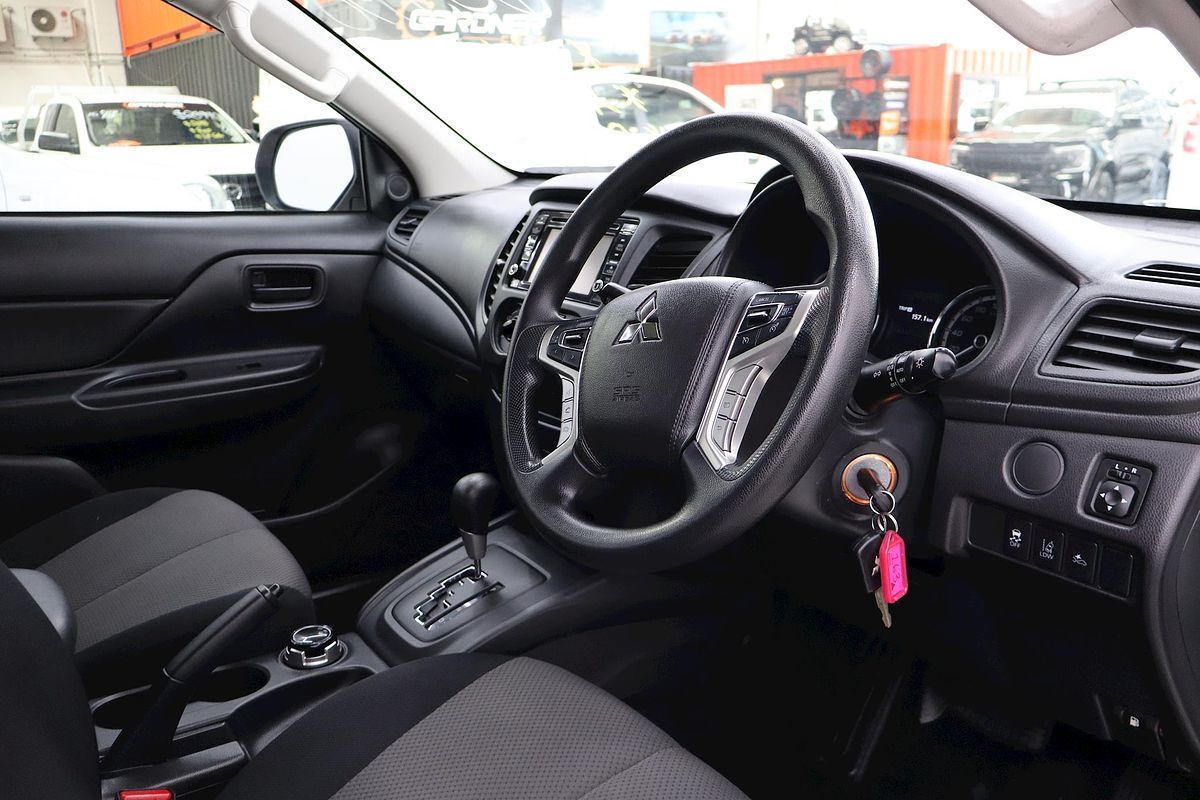 2019 Mitsubishi Triton GLX ADAS MR 4X4