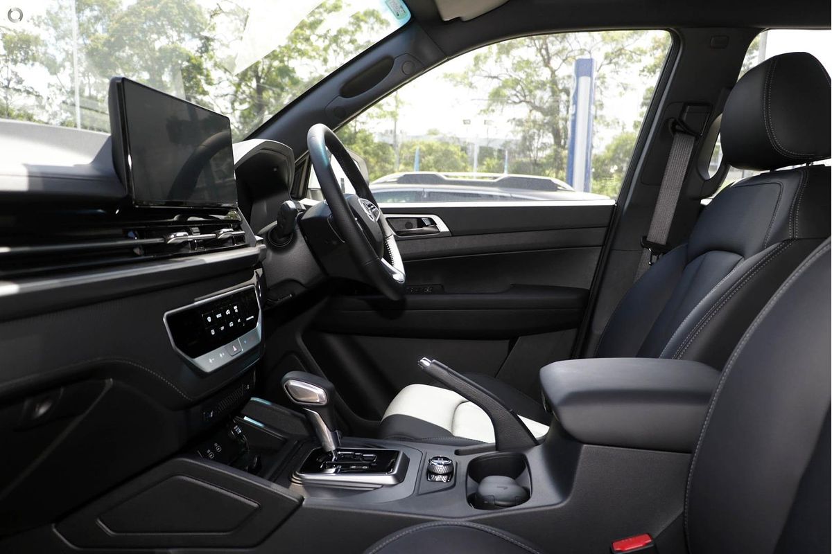 2024 SsangYong Musso Ultimate Q261 4X4 LWB