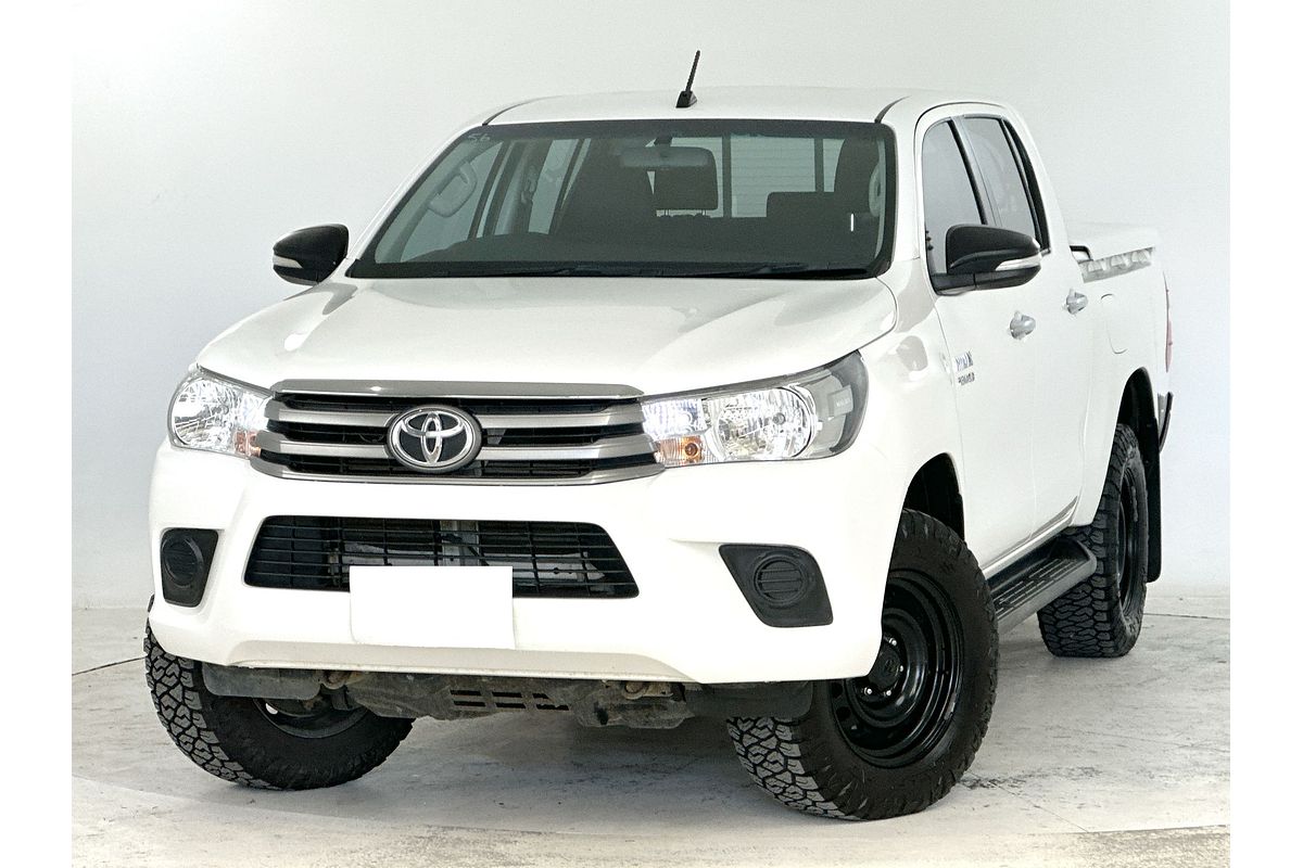 2017 Toyota Hilux SR GUN126R 4X4