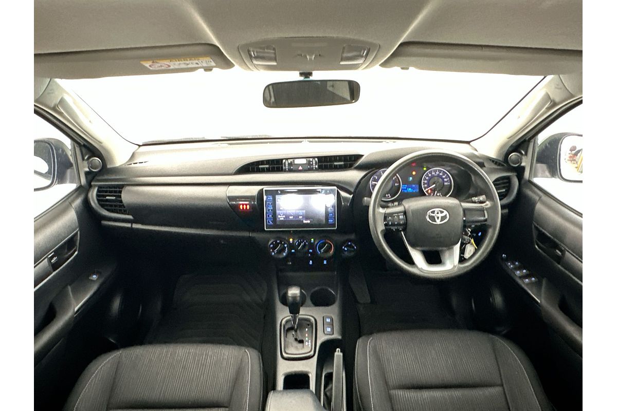 2017 Toyota Hilux SR GUN126R 4X4