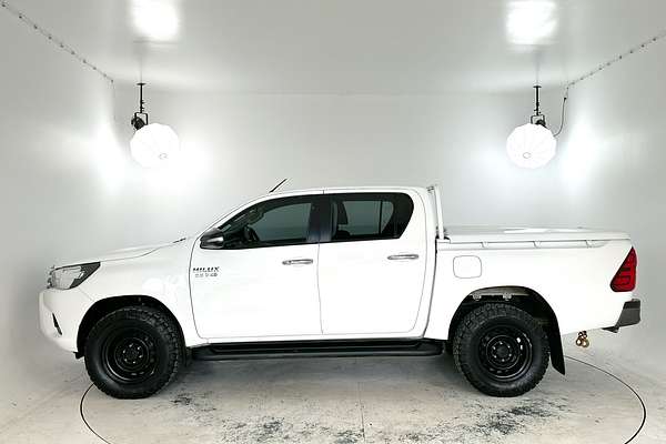 2017 Toyota Hilux SR GUN126R 4X4