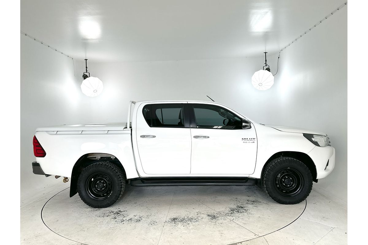 2017 Toyota Hilux SR GUN126R 4X4