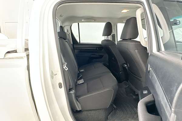 2017 Toyota Hilux SR GUN126R 4X4