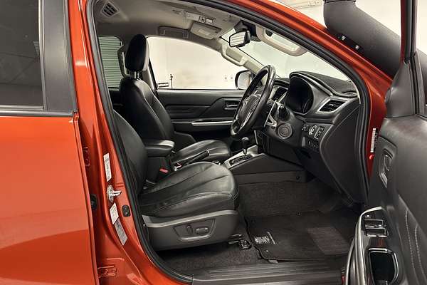 2022 Mitsubishi Triton GSR MR 4X4