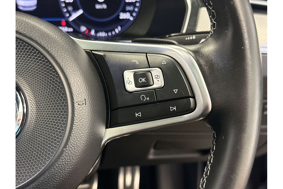 2016 Volkswagen Passat 206TSI R-Line B8