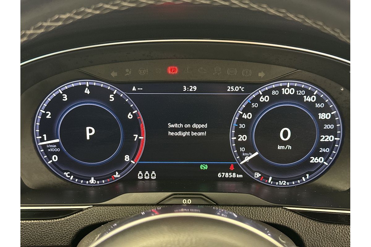 2016 Volkswagen Passat 206TSI R-Line B8