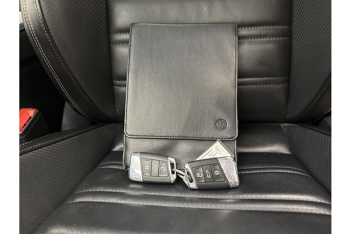 2016 Volkswagen Passat 206TSI R-Line B8