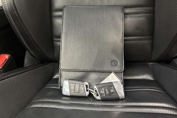 2016 Volkswagen Passat 206TSI R-Line B8