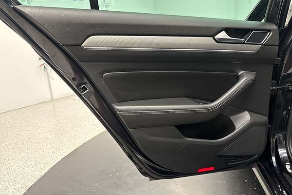 2016 Volkswagen Passat 206TSI R-Line B8