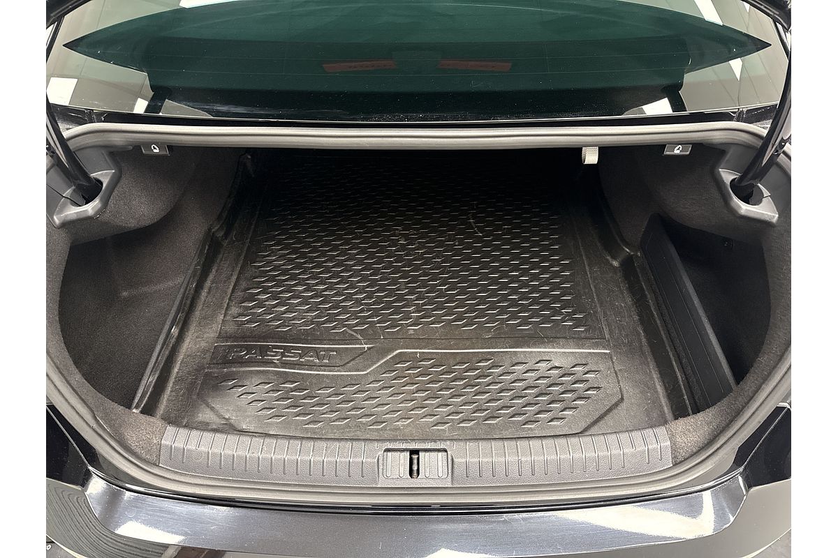 2016 Volkswagen Passat 206TSI R-Line B8