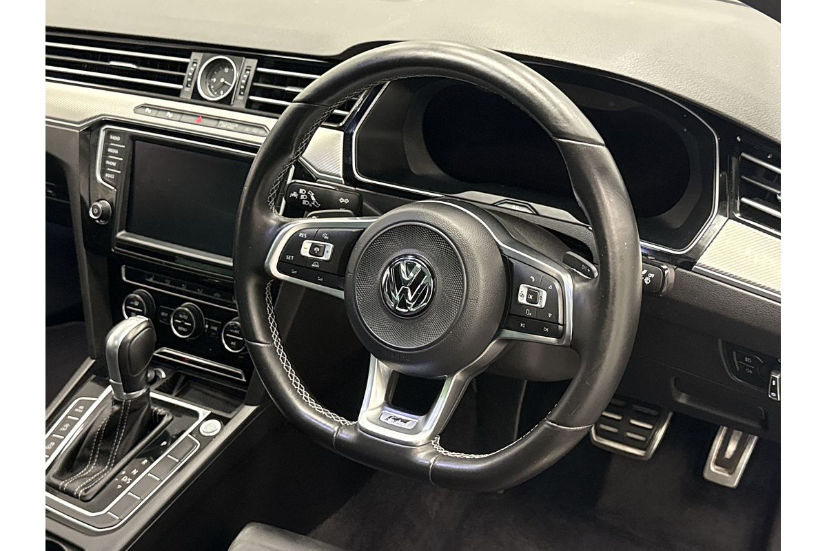 2016 Volkswagen Passat 206TSI R-Line B8