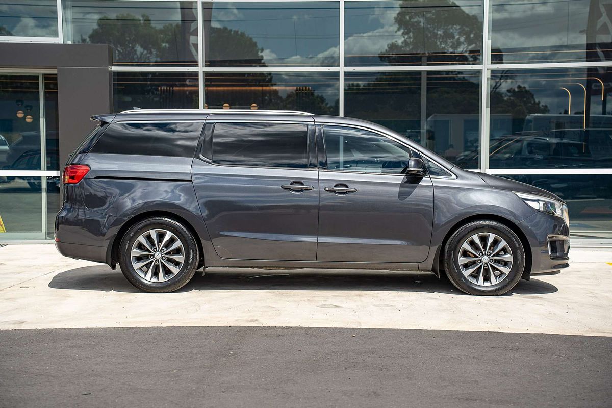 2017 Kia Carnival SLi YP
