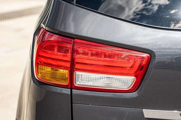 2017 Kia Carnival SLi YP