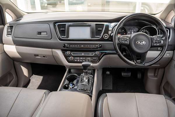 2017 Kia Carnival SLi YP